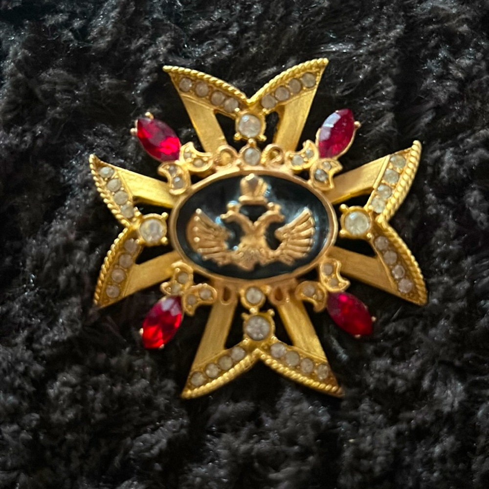Vintage Brooch-Unmarked
